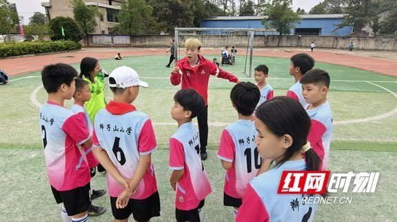 他特别提到, img